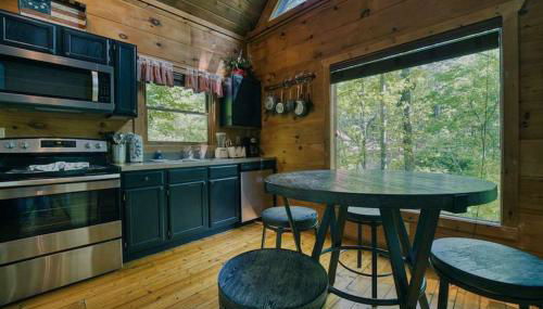 Cabin in Nature with Hot Tub & Games - Foto 4
