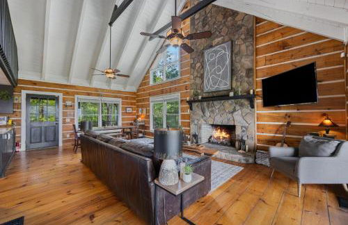 Top of the Mountain Breathtaking Views Hot Tub - Foto 16