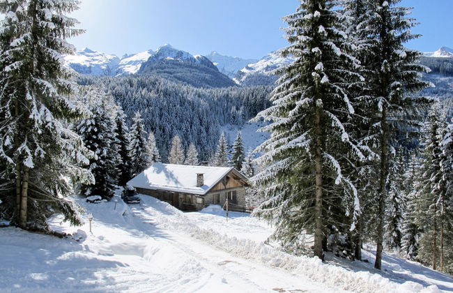 Baita El Deroch - Photo 2