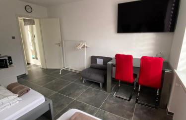 Modernes 1-Zimmer Apartment mit Küche und Bad - Photo 2