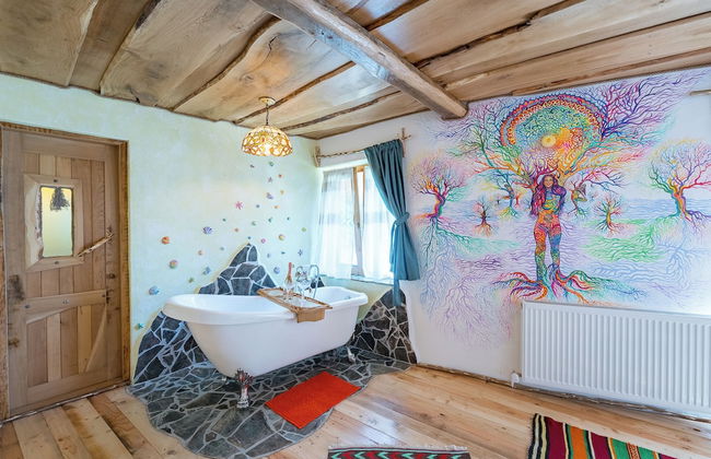 Viewtopia - The Secret Land - Photo 27