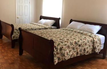 Beautiful 4-bedroom pool home with 2-story deck! - Foto 2