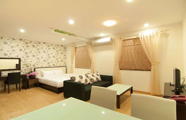 Song Hung Hotel & Serviced Apartments - Photo 41