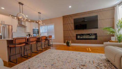 Luxury Stylish 3BR Home Minutes from Downtown - Foto 3