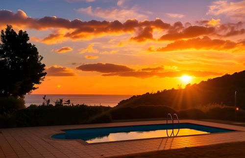 Paradise Villa - View, Pool & Parking, 200Mt Sea - Foto 13