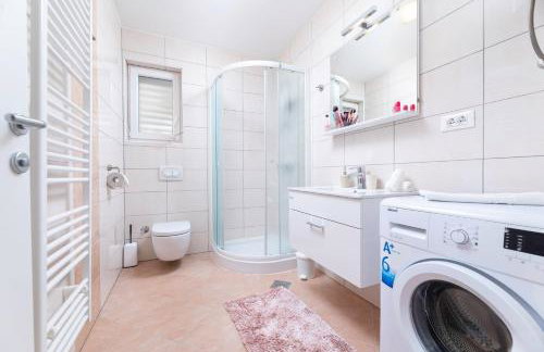 Seafront Maris by EL-PI TOURS - Foto 42