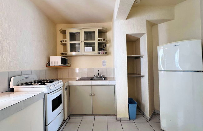 Hotel Tropicana - Near Olas Altas Street - Foto 29