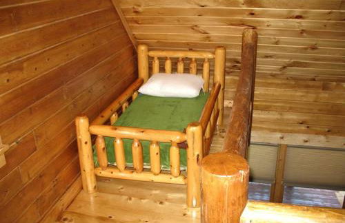 Rustic Log Cabin For a Group Getaway near Lake Cumberland in Kentucky - Foto 24