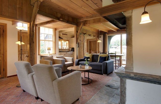 Cozy Apartment in Enschede Near Forest - Photo 30