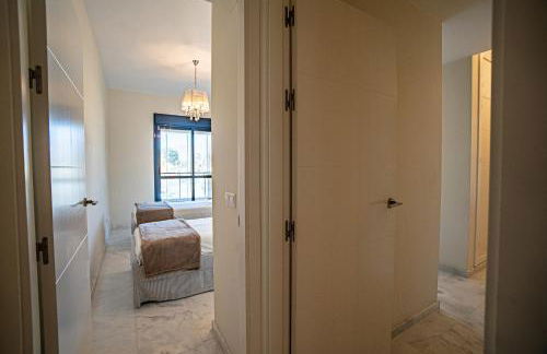 Hello Cosmo - Photo 16