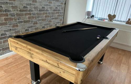 2 Bed Miner's Cottage With Log Burner, Pool Table & Mountain Views - Photo 15