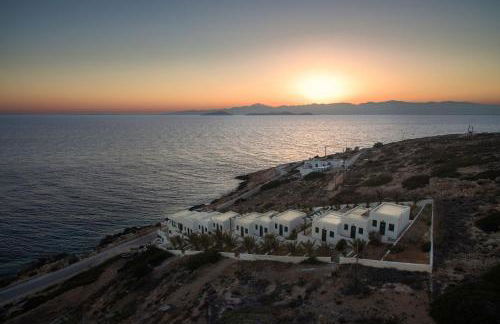 Pahivouni Studios & Suites - Photo 36