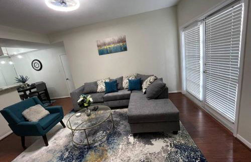 Home Away From Home-Cozy 2 BDRM Condo/Med Cntr/NRG - Foto 4