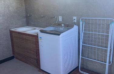 50 metros da praia,Ar condicionado na sala de estar e suíte, Área Gourmet - Photo 18