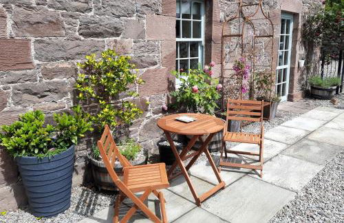 Lochelour Mill Cottage - Photo 2