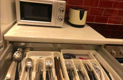 Van House - Photo 21