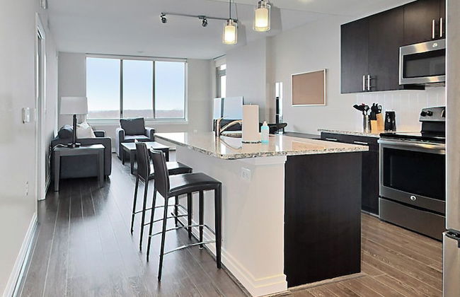 Modern getaway in Reston 2 bedroom - Photo 1