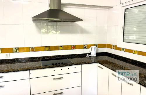 Villa Mediterrania, con piscina y barbacoa - Foto 25