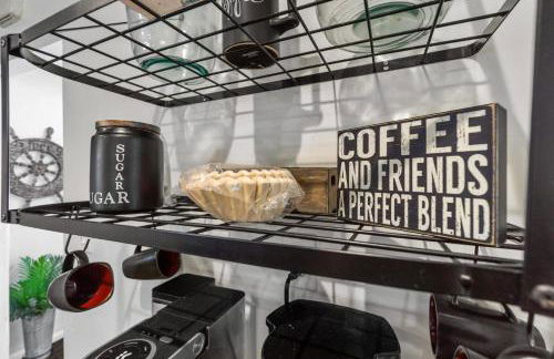 Bungalow Downtown Easy Airport Access Family Friendly - Foto 12