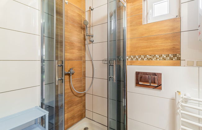 Holiday Homes With Pool, Close to the Beach - Photo 12