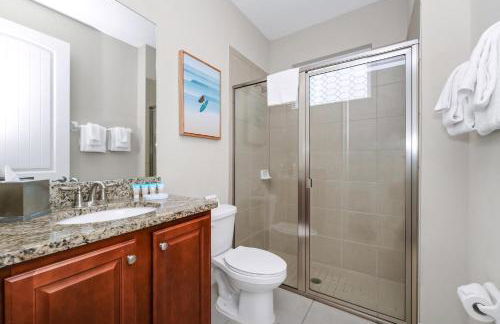 Spectacular Home Near Disney With Private Pool, Movie Theater And Pool Table With Waterpark & Resort Access - 332Sf - Foto 62