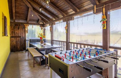 2 Bedroom Beautiful Home In Plaski - Photo 24