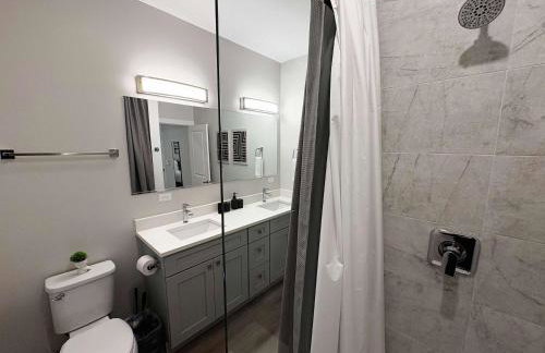 Warrenville Retreat 4BR 3 Bath Townhouse - WV2 - Foto 47