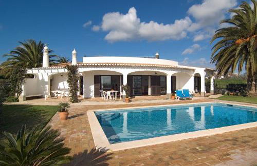 Villa Camena, private pool, sea view, residential area outside of the village Praia da Luz - Foto 3