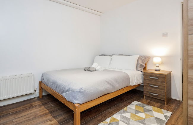 Charming 1-bed Basement Apartment in Lewisham - Foto 3