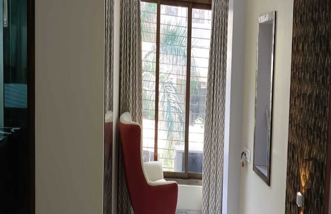 The Diplomat Villa - Photo 16