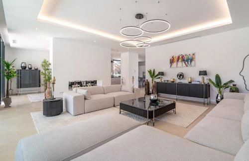 Brand New 7B Villa Zelda Beachside New Golden Mile - Photo 37