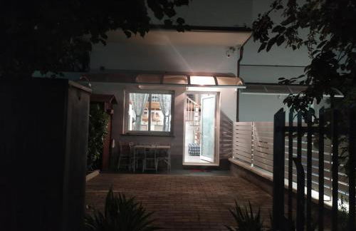 BHH Appartamento Signorini Bologna -wwwbolognaholidayhomecom- Parcheggio Riservato e Giardino - Holiday House Bologna Garden Parking - Foto 43