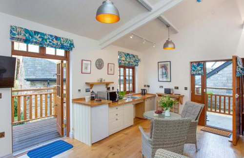 Mill Balcony - Photo 1