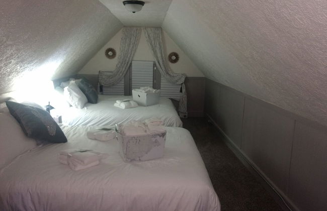 Beautiful Downtown Indy Guest Homes - Foto 17