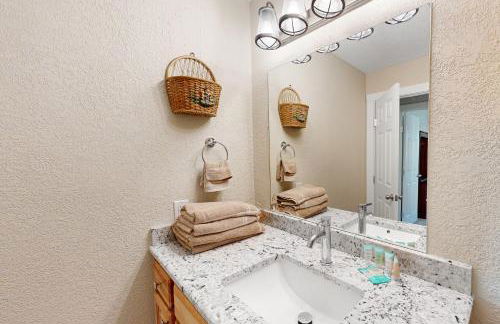 Hill Country Views and Patio Private Home - Foto 22