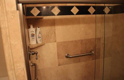 Arts, Fenced Private Pool, Fire World - Foto 17