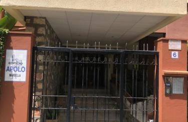 Central Marbella 2nd Line - 1 Bedroom Apartment - A Home from Home - Photo 15