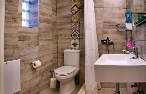 Victoria Studios - Photo 4