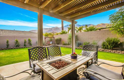 Near Downtown Palm Springs Home with Mountain Views - Foto 1