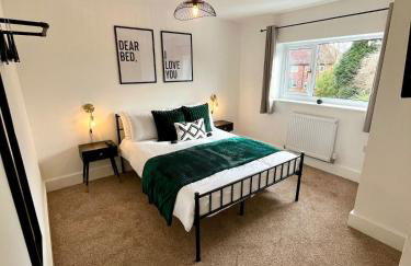 Waterside House - Luxury Home near Alton Towers & Trentham - Free Parking & Garden - Foto 26