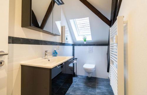 Fewomo, Historisches Moselflair Apartment, 6 Personen, Stilvoll & Komfortabel für deinen Urlaub - Foto 31