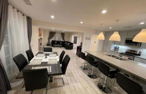 Cheerful, Beautifully Remodeled, Modern, Comfortable Home - Foto 17