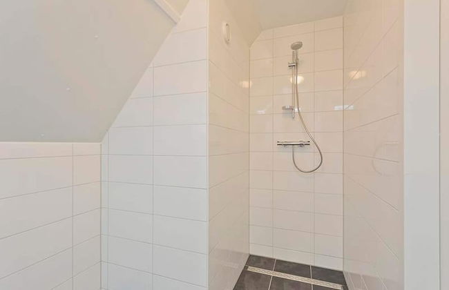 Coastal Getaway w/ Sauna - Photo 32