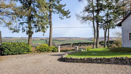 Tawny Cottage - Photo 2