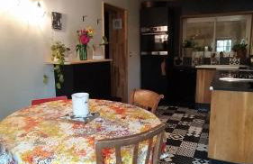 Les Nids de la Tour - Maison de charme au centre - Spa privé - Vue unique - Foto 6