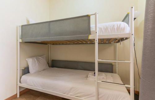 Alfama the city and the river - Foto 38