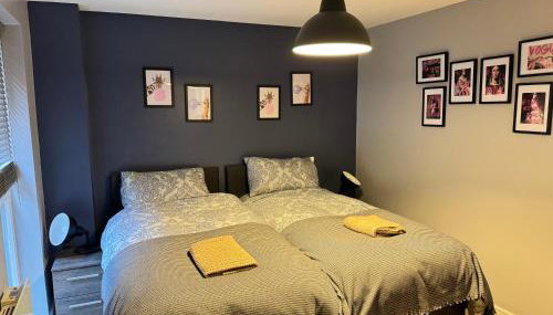 Centrally located apartment in Duke Street- free parking- two bathrooms - Foto 4