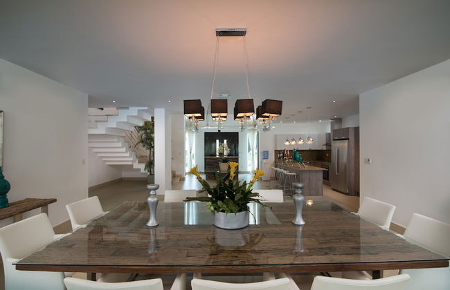 Crown Villas 5 bdrm - Photo 6