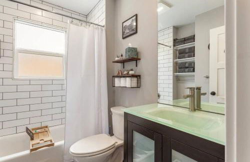 Modern condo in the heart of uptown Butte - Unit B - Foto 10