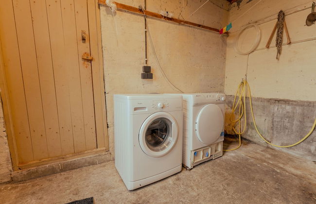 Charming 3 Bedroom House In A Peaceful Village - Foto 16